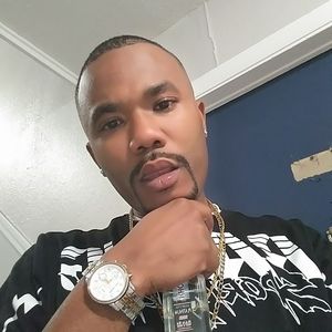 Meet your Posher, Kelvin